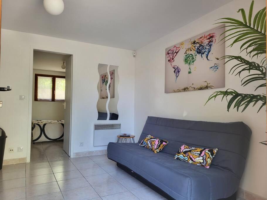 Appartement Paris Disneyland, Parking Gratuit, Rer A Noisy-le-Grand Exterior photo